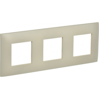 Рамка на 3 поста IEK SKANDY SK-F01B бежевый SK-M32-K10 Рамка на 3 поста IEK SKANDY SK-F01B бежевый SK-M32-K10
